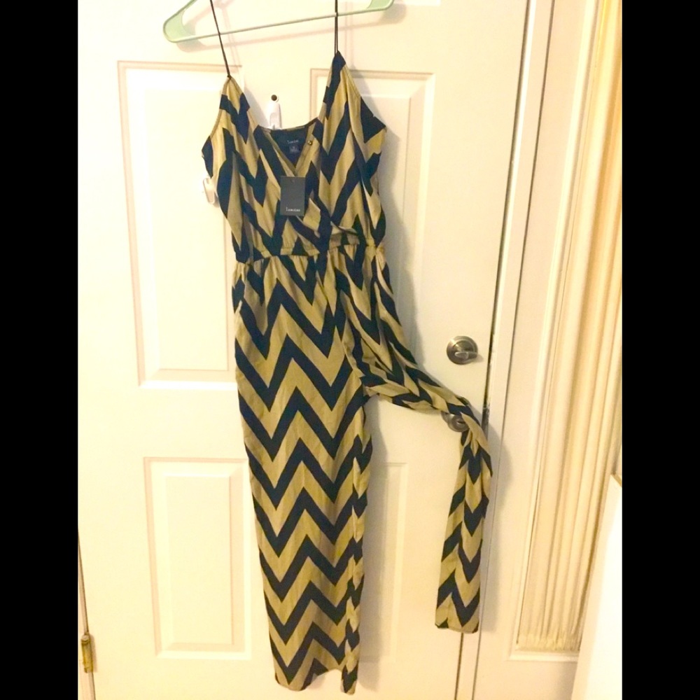 Lumiere woman’s size medium brown and black spaghetti strap romper